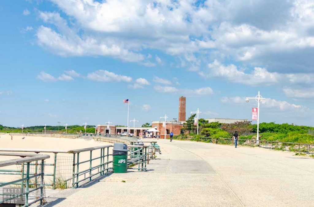 Jacob Riis Beach and park is one of the best beaches close to New York CIty.